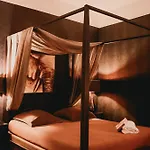 ô Secret Love hôtel