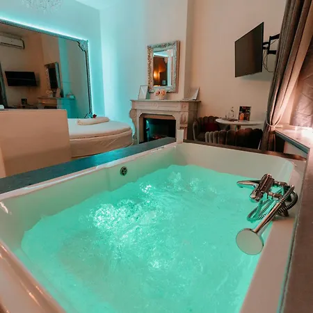 Love hotel O Secret *